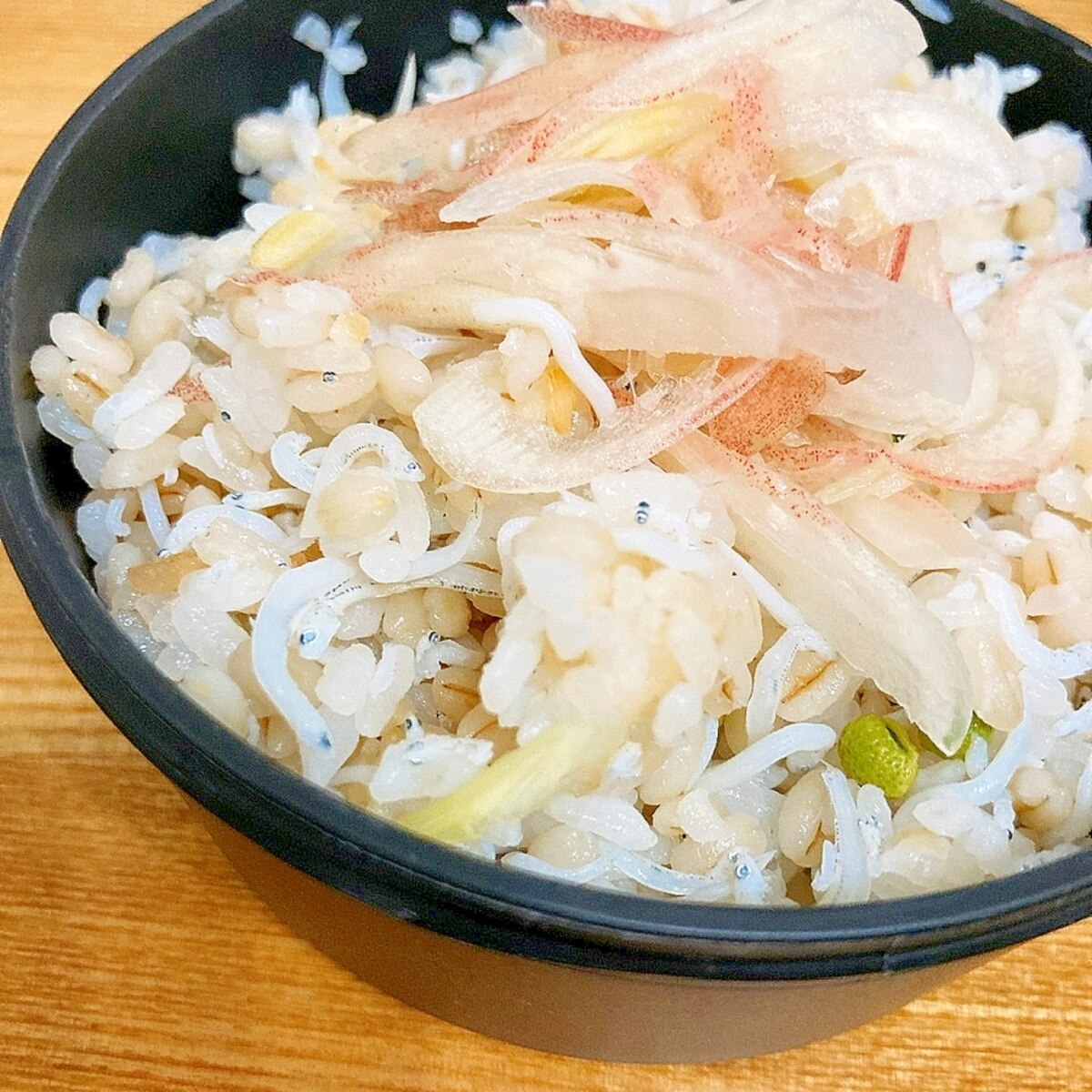さっぱり刺激的 しらすと山椒の混ぜご飯 レシピ 作り方 By Ayatoy 楽天レシピ さっぱり刺激的 しらすと山椒の混ぜご飯 レシピ 作り方 By Ayatoy 楽天レシピ